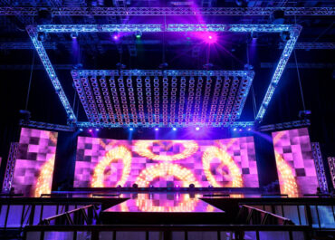 Painéis de LED: Iluminando o Caminho para Eventos Inesquecíveis